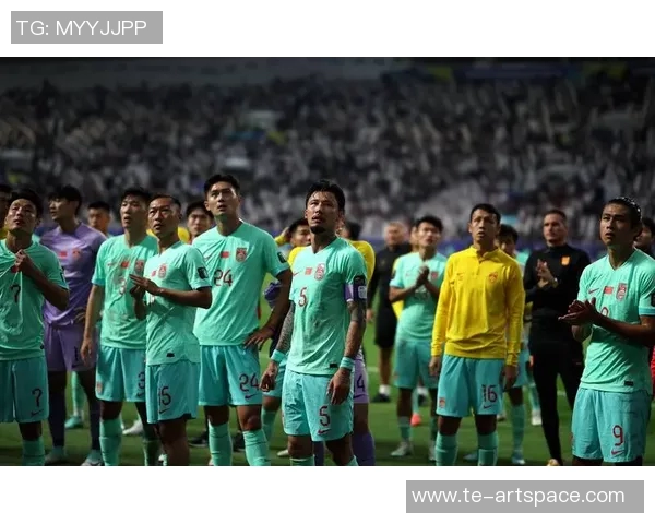 中国足球明星球员球服设计全解析展现国足风采与激情